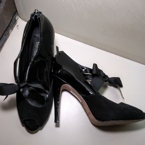 WHBM Patent Leather & Suede heels with ribbon 7M